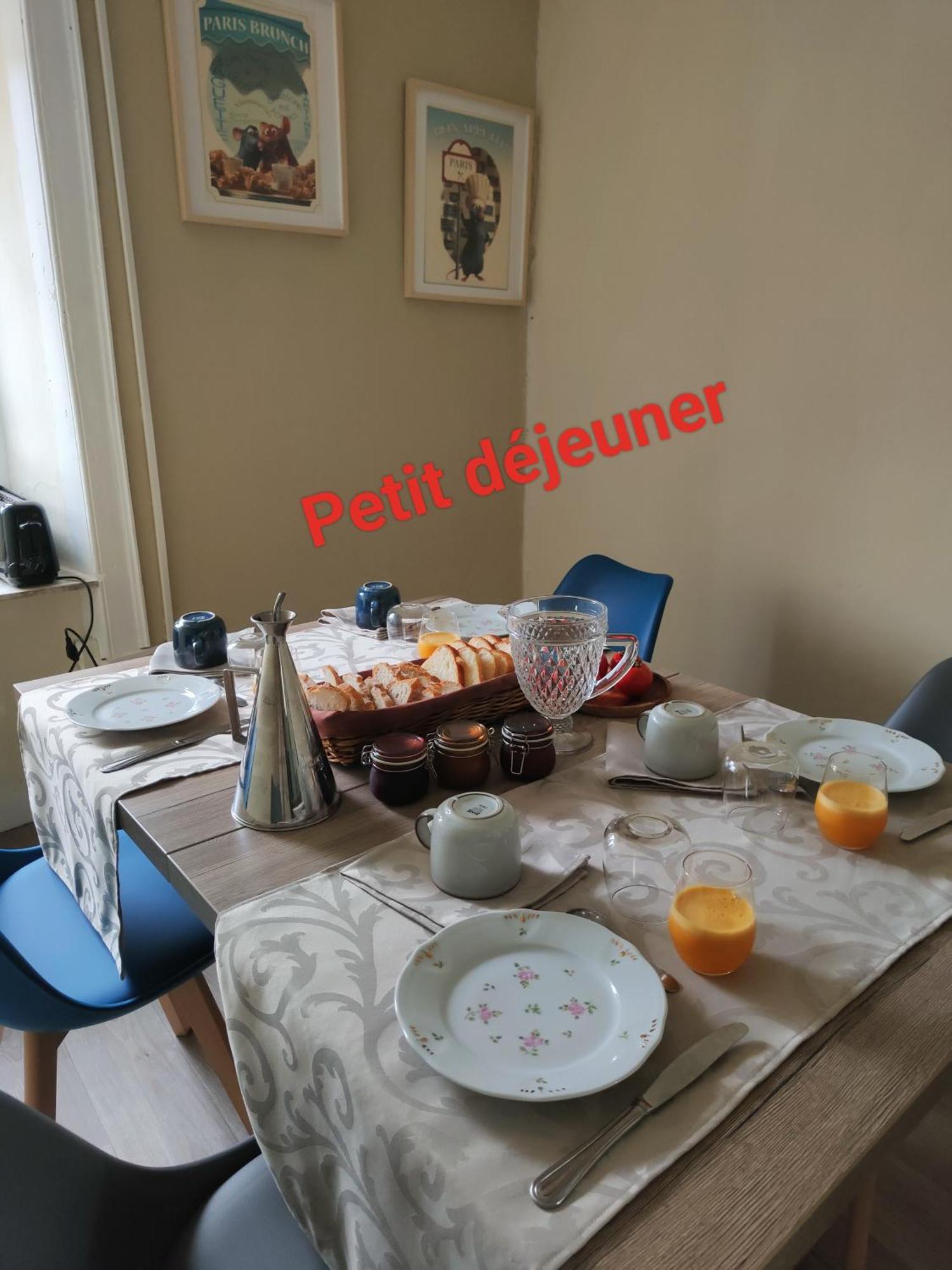 Como Em Casa Alburitel Bagian luar foto